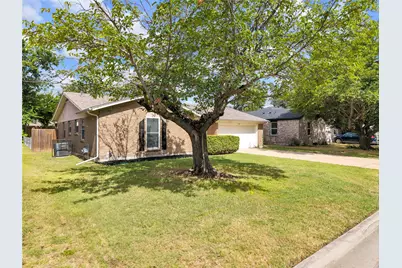 6075 Lalagray Lane, Watauga, TX 76148 - Photo 2