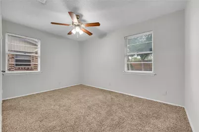 6075 Lalagray Lane, Watauga, TX 76148 - Photo 22