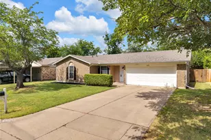 6075 Lalagray Ln, Watauga, TX 76148 - Photo 4