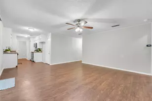 6075 Lalagray Ln, Watauga, TX 76148 - Photo 8