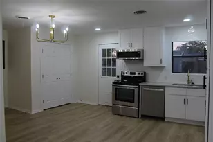 13846 Sundown Trail, Farmers Branch, TX 75234 - Photo 4