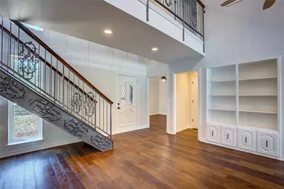 307 Oakmont Drive, Trophy Club, TX 76262 - Photo 4