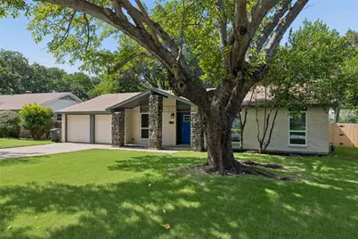 4725 Saint Lawrence Road, Fort Worth, TX 76103 - Photo 2