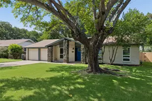 4725 St Lawrence Rd, Fort Worth, TX 76103 - Photo 2