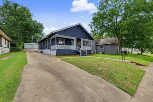 1320 W Morton St, Denison, TX 75020 - Photo 2