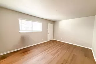808 Blaylock Dr, Dallas, TX 75203 - Photo 6