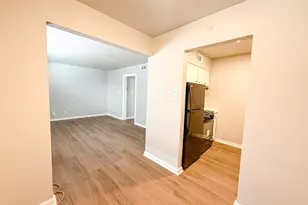 808 Blaylock Dr, Dallas, TX 75203 - Photo 4