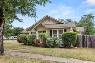 515 W 6th St, McGregor, TX 76657 - Photo 4