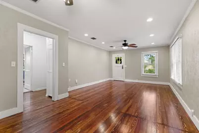 515 W 6th Street, McGregor, TX 76657 - Photo 6