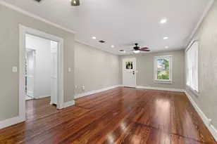 515 W 6th St, McGregor, TX 76657 - Photo 6