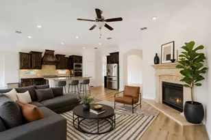 705 Nesbit Ct, Plano, TX 75074 - Photo 8
