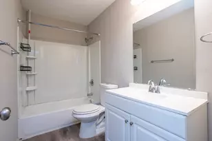 649 Eagle Dr, DeSoto, TX 75115 - Photo 18