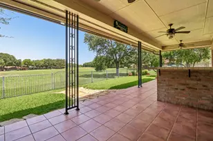824 Havenwood Ln S, Fort Worth, TX 76112 - Photo 32