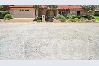 824 Havenwood Lane S, Fort Worth, TX 76112 - Photo 1