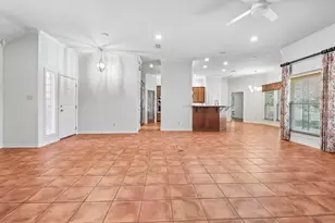 824 Havenwood Ln S, Fort Worth, TX 76112 - Photo 8