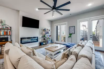 1450 Elevado Drive, Dallas, TX 75212 - Photo 2