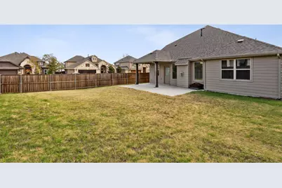 1833 Meadow Trail Lane, Aubrey, TX 76227 - Photo 26