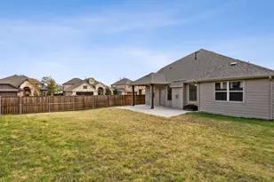 1833 Meadow Trail Ln, Aubrey, TX 76227 - Photo 26