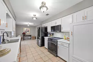 1108 Joanne Cir, Greenville, TX 75402 - Photo 10
