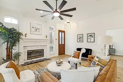 301 Old York Road, Irving, TX 75063 - Photo 6