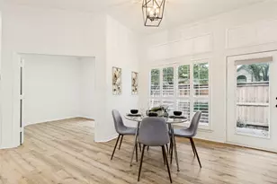 301 Old York Rd, Irving, TX 75063 - Photo 8