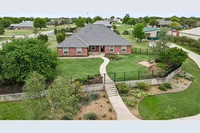 1901 Saw Tooth Court, Haslet, TX 76052 - Photo 4