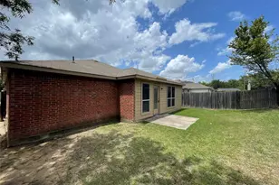 3316 Knoll Tr, Balch Springs, TX 75180 - Photo 12