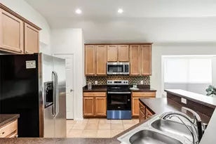 414 Dartmoor Dr, Celina, TX 75009 - Photo 8