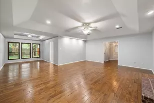 2403 Oak Shadow Ct, Arlington, TX 76017 - Photo 8