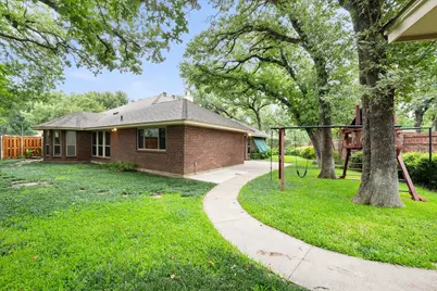 2403 Oak Shadow Court, Arlington, TX 76017 - Photo 34