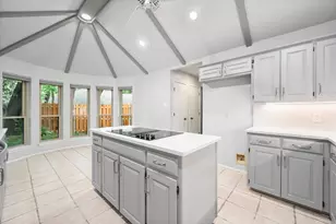 2403 Oak Shadow Ct, Arlington, TX 76017 - Photo 14