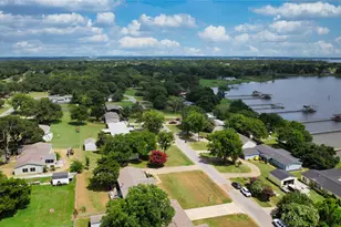 10245 Northlake Circle, Kemp, TX 75143 - Photo 38