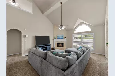 821 Redbud Drive, Allen, TX 75002 - Photo 6
