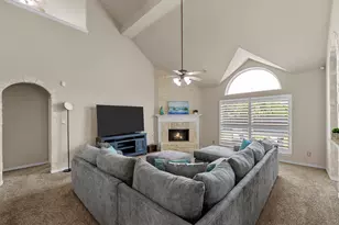 821 Redbud Dr, Allen, TX 75002 - Photo 6
