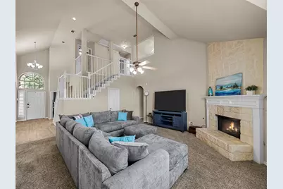 821 Redbud Drive, Allen, TX 75002 - Photo 2