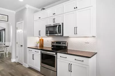 2959 Masters Court S, Burleson, TX 76028 - Photo 18