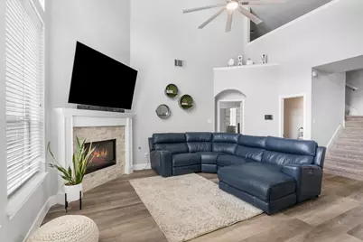 2959 Masters Court S, Burleson, TX 76028 - Photo 12
