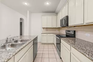 4716 Meadow Green Trail, Fort Worth, TX 76244 - Photo 10