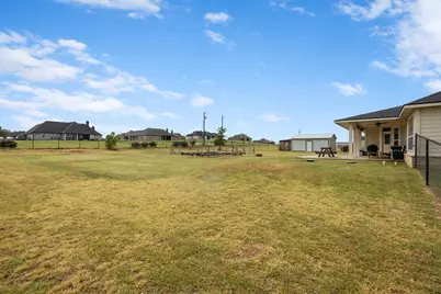 170 Spring Creek Circle, Paradise, TX 76073 - Photo 36