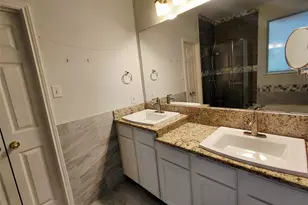 3613 Stockton Dr, Carrollton, TX 75010 - Photo 12