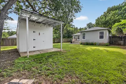 9518 Biscayne Boulevard, Dallas, TX 75218 - Photo 32