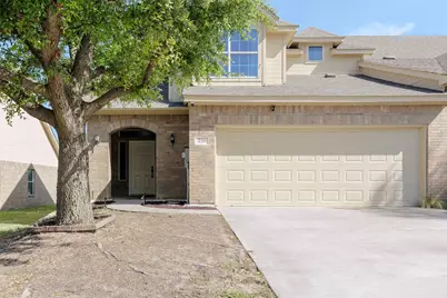 230 Greathouse Village, Decatur, TX 76234 - Photo 2
