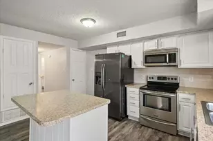 3505 Rush Springs Dr, Arlington, TX 76016 - Photo 4