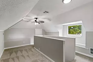 800 Euclid St, Cleburne, TX 76033 - Photo 14