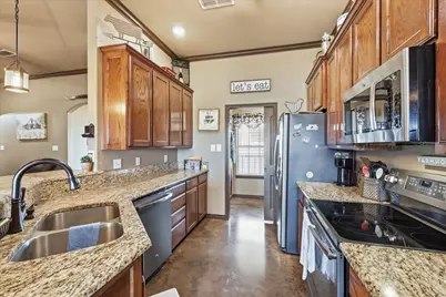 171 Ridge Top Drive, Decatur, TX 76234 - Photo 18