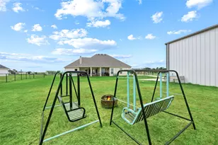 140 Clayton Xing, Springtown, TX 76082 - Photo 30