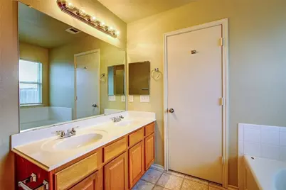 8513 Prairie Wind Trail, Fort Worth, TX 76134 - Photo 28