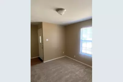 748 Chalk Hill Lane, DeSoto, TX 75115 - Photo 4