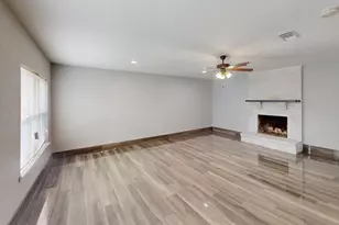 1505 Montclair St, Arlington, TX 76015 - Photo 6