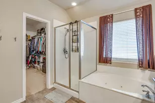 812 Valley Ridge Rd, Burleson, TX 76028 - Photo 26